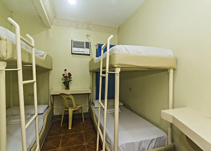 ホテル Usda Dormitory-hotel Adlawon