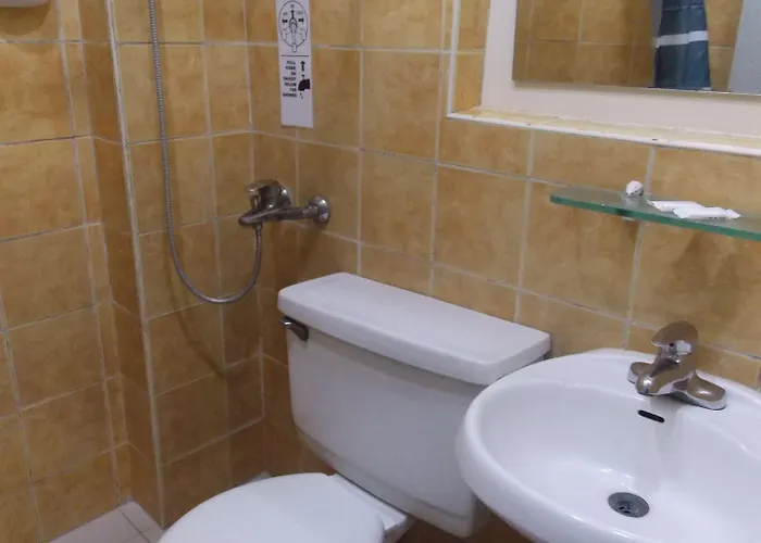 Usda Dormitory-hotel Adlawon