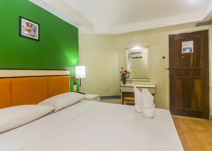 Usda Dormitory-hotel Adlawon
